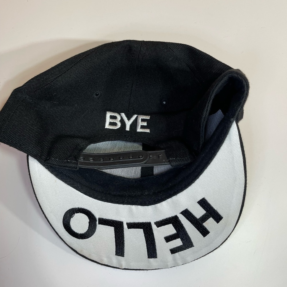 Love Culture Black Snap Back Adjustable Baseball ‘hello’ and ‘bye’ On Inside Cap